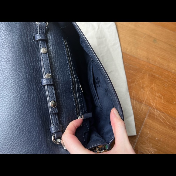 Tory Burch Kira Envelop Crossbody Bag - Picture 6 of 13